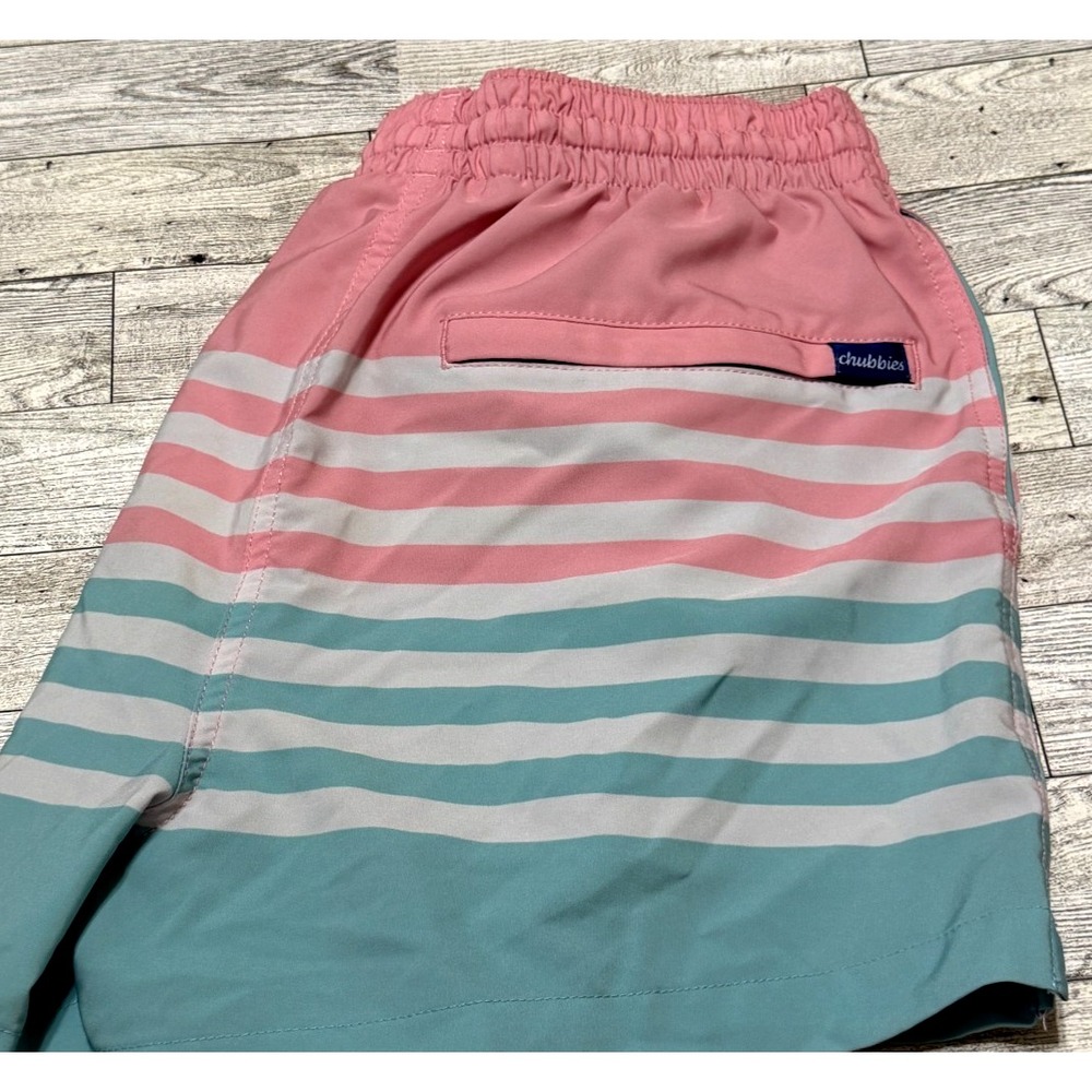 Chubbies Swim Trunks Men's Blue Pink Striped Pastel On The Horizons 4" SMALL